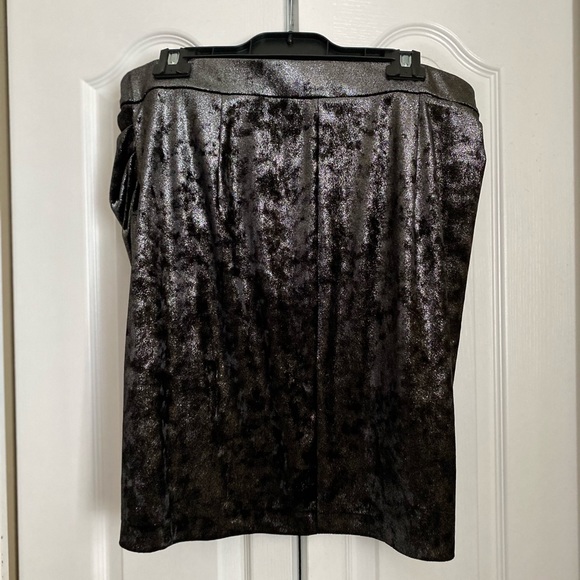 Dynamite, ruched crisscross skirt - Picture 2 of 3